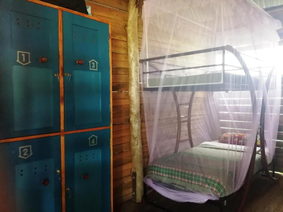 Murchison Backpackers Masindi Eksteriør billede
